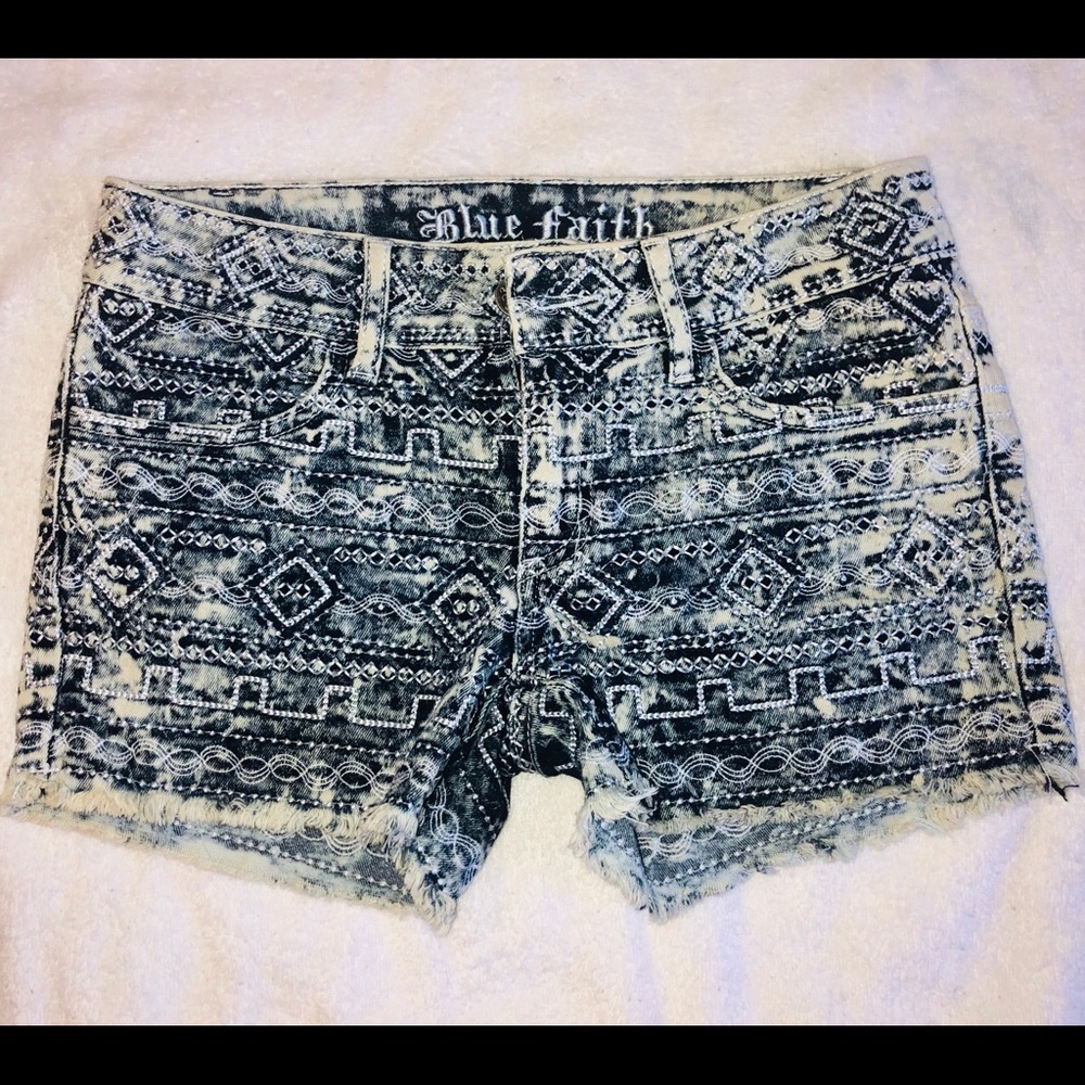 Short for the Summer, brand new and very durable.